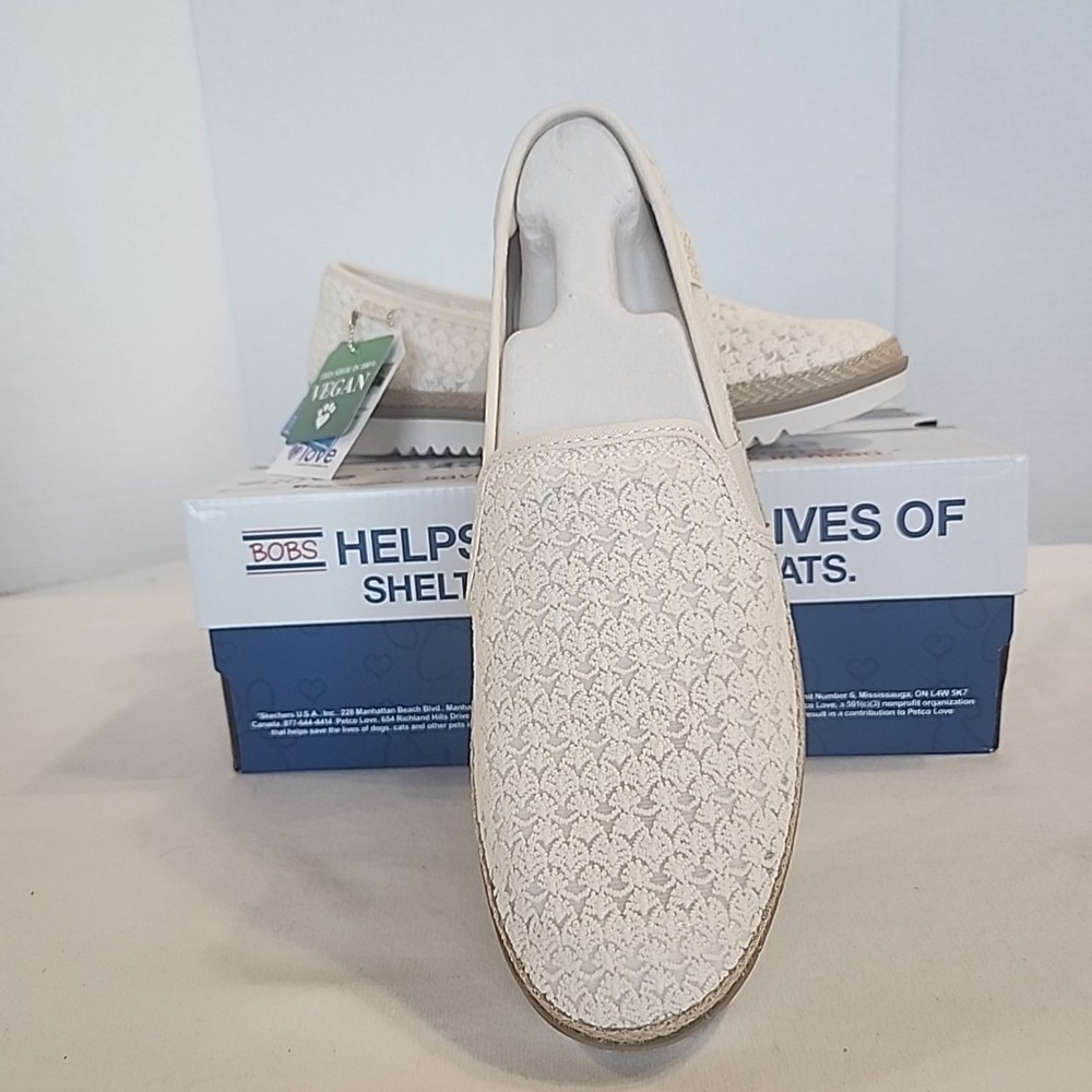 Bobs From Skechers Flexpadrille‎ Lo-Too Ritz Natural  Women's 9.5 Vegan